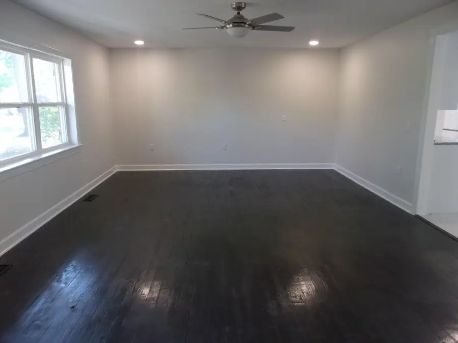 807 E HART AVENUE, Opp, AL 36467 - Image #3