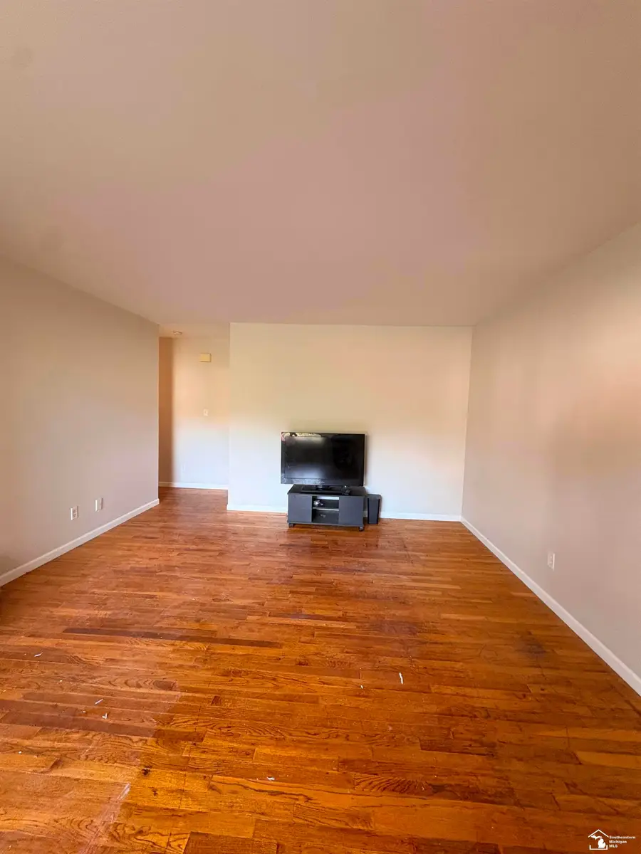 503 W 8th, Monroe, MI 48161 - #2