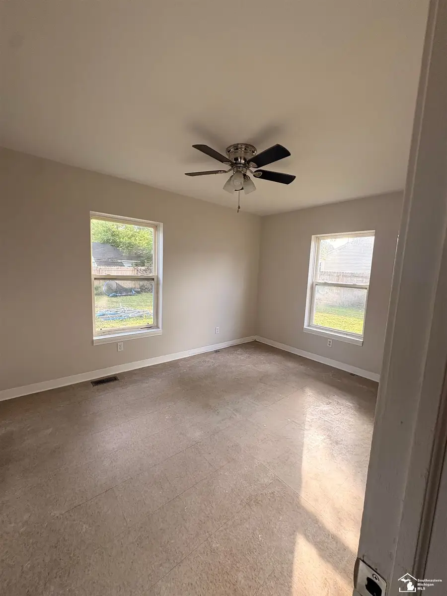 503 W 8th, Monroe, MI 48161 - #3