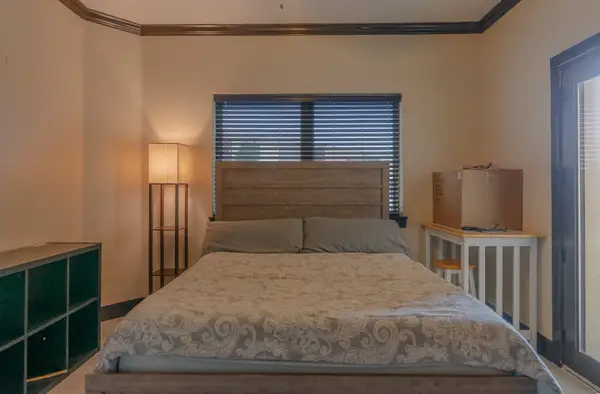 217 Robin Avenue, McAllen, TX 78504