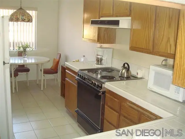 6960 Golfcrest Dr. , B330, San Diego, CA 92119 - #2