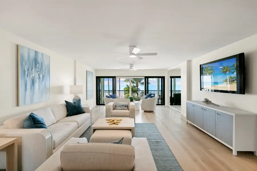 2171 Gulf Shore Boulevard N #104, Naples, FL 34102 - #2