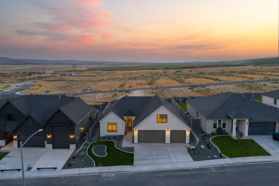 2377 Waterhill, Richland, WA 99352 - #2