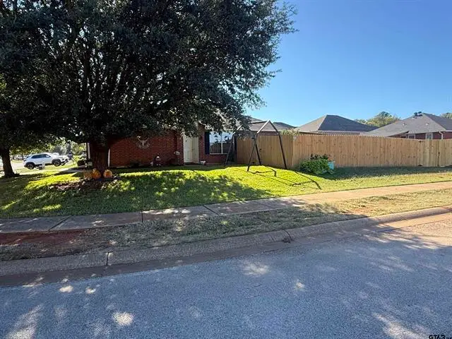 111 Jerome Court, Rusk, TX 75785 - Image #2