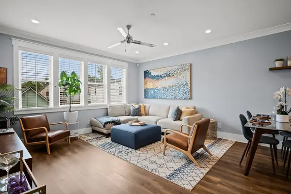 402 Sumter #Apt C, Charleston, SC 29403