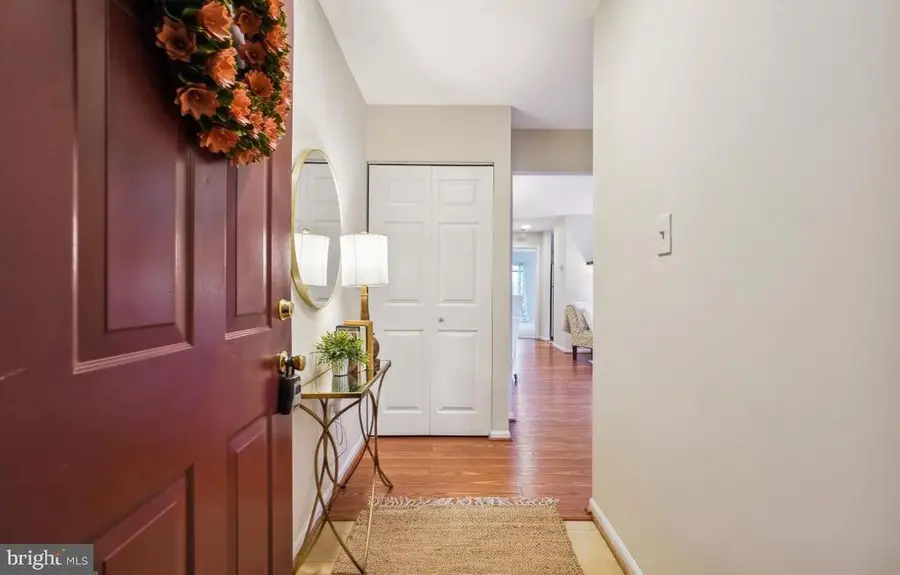 9574 Jayhawk Terrace , 204, Manassas, VA 20110 - #2