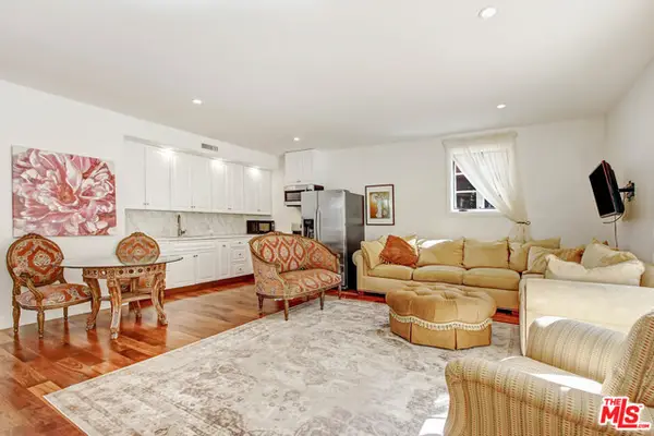 725 N Foothill Road, Beverly Hills, CA 90210