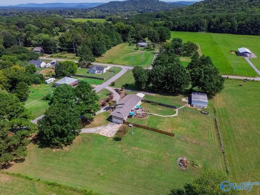 837 South Old Six Mile Road, Somerville, AL 35670 - #2