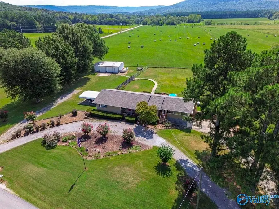837 South Old Six Mile Road, Somerville, AL 35670 - #3