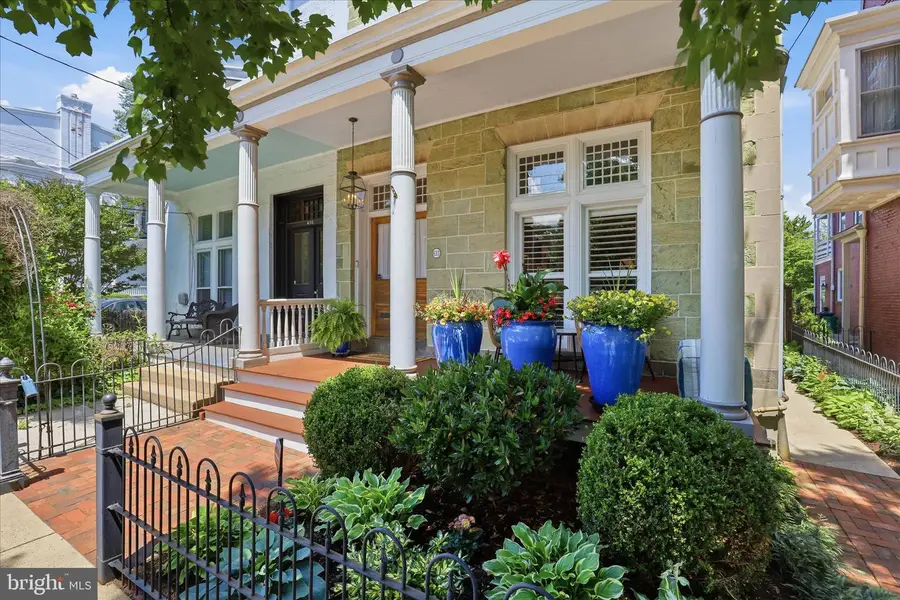 633 W Chestnut St, Lancaster, PA 17603 - #3