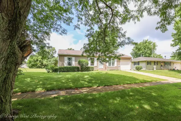 335 S Hadsall Street, Genoa, IL 60135