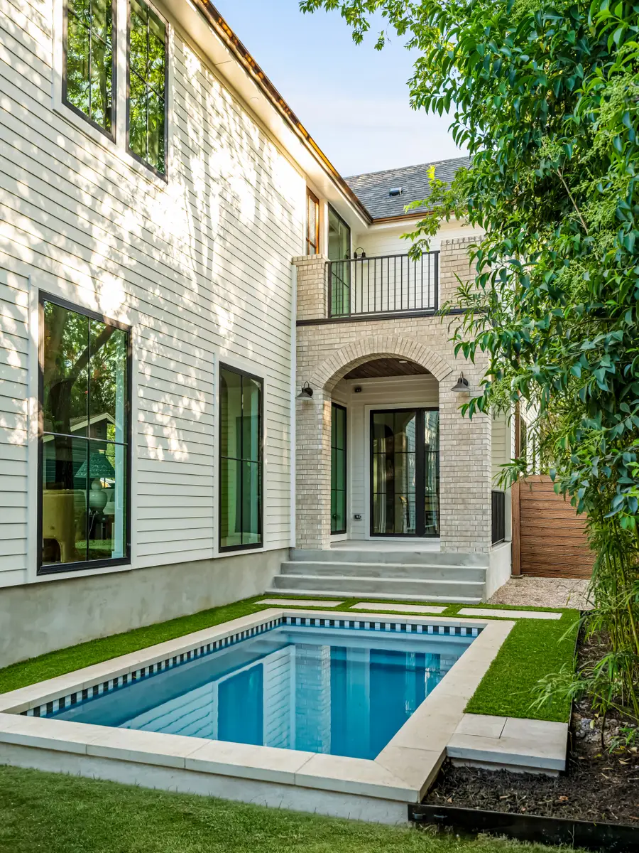 404 W 55th 1/2 St, Austin, TX 78751 - #3