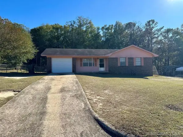161 Sanford Place, Ozark, AL 36360