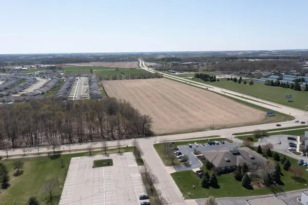 1103 S Edwards Blvd, Lake Geneva, WI 53147