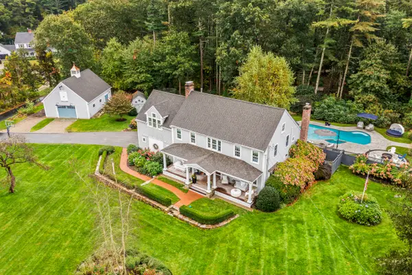 349 Franklin St, Duxbury, MA 02332