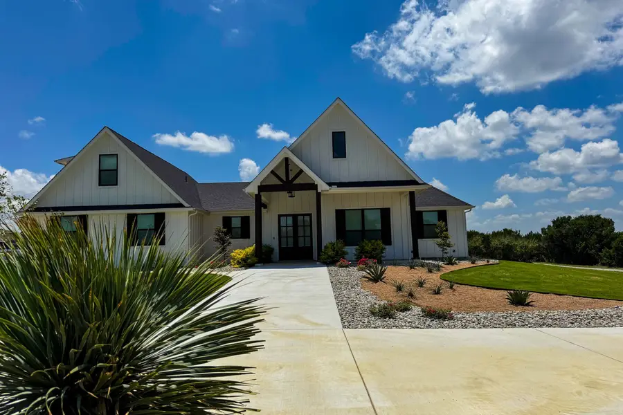 341 Sharla Smelley Road, Weatherford, TX 76088 - Image #3