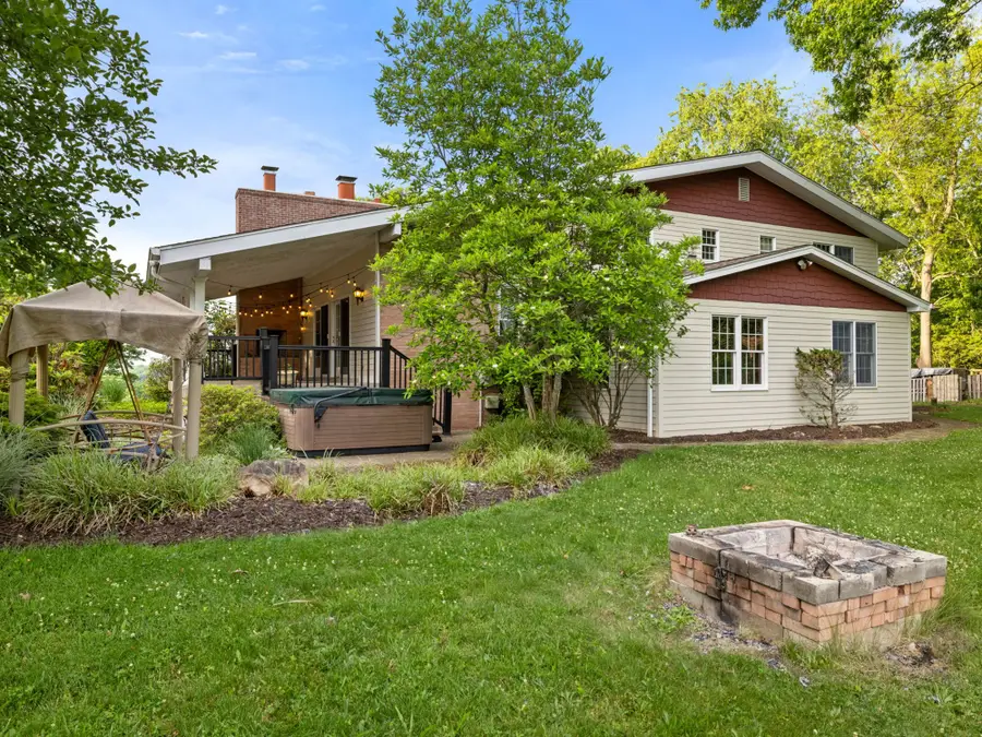 9610 Fox Rd, Pittsburgh, PA 15237 - #3