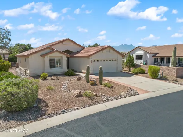 1993 E Desert Lark Pass, Green Valley, AZ 85614