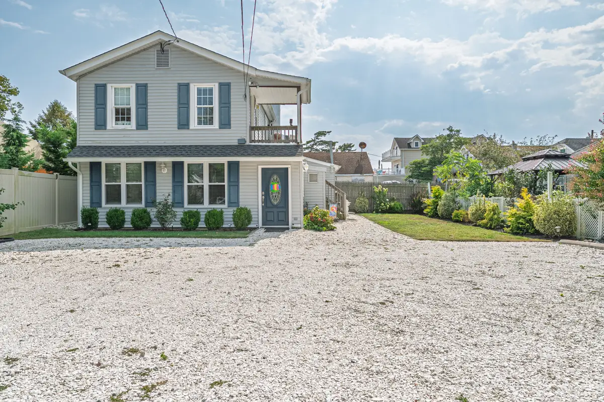 112 E Pierson Ave, Somers Point, NJ 08244 - Image #1