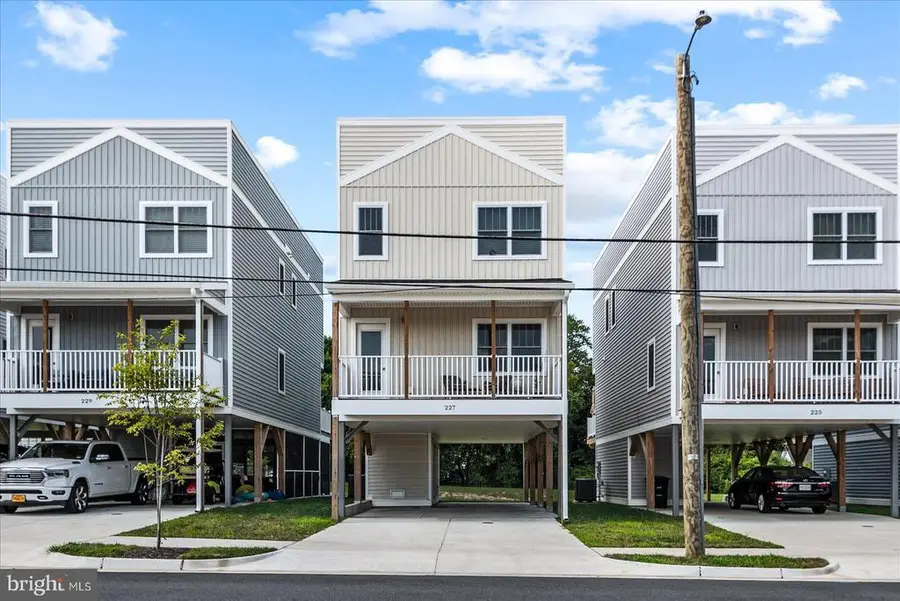 227 Wilder Ave, Colonial Beach, VA 22443 - Image #2