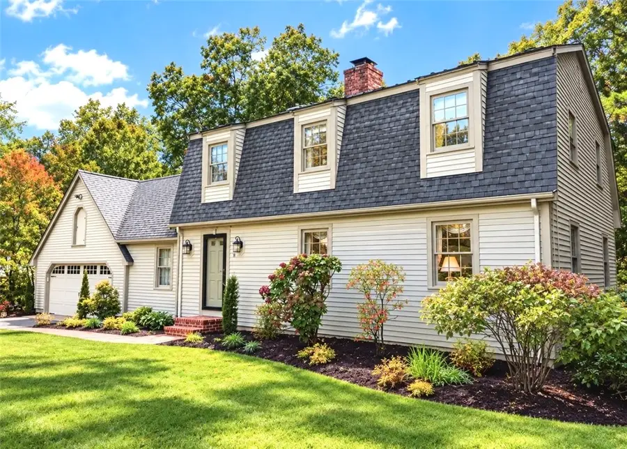 8 Woodcrest Drive, Cumberland, RI 02864 - #2