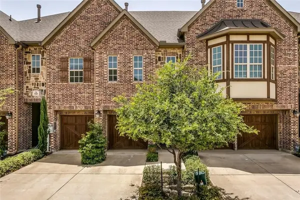 576 Hampshire Drive, Lewisville, TX 75067