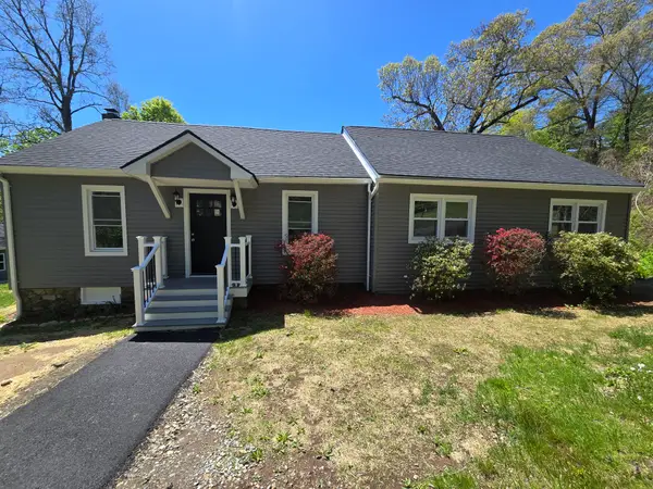 206 Cook Lane, Beacon Falls, CT 06403