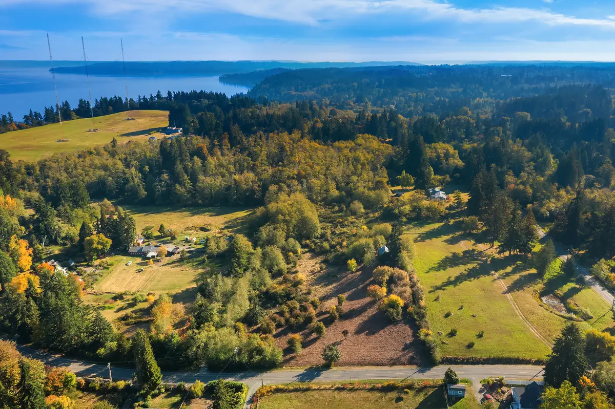 8933 SW Van Olinda Road, Vashon, WA 98070 - #1
