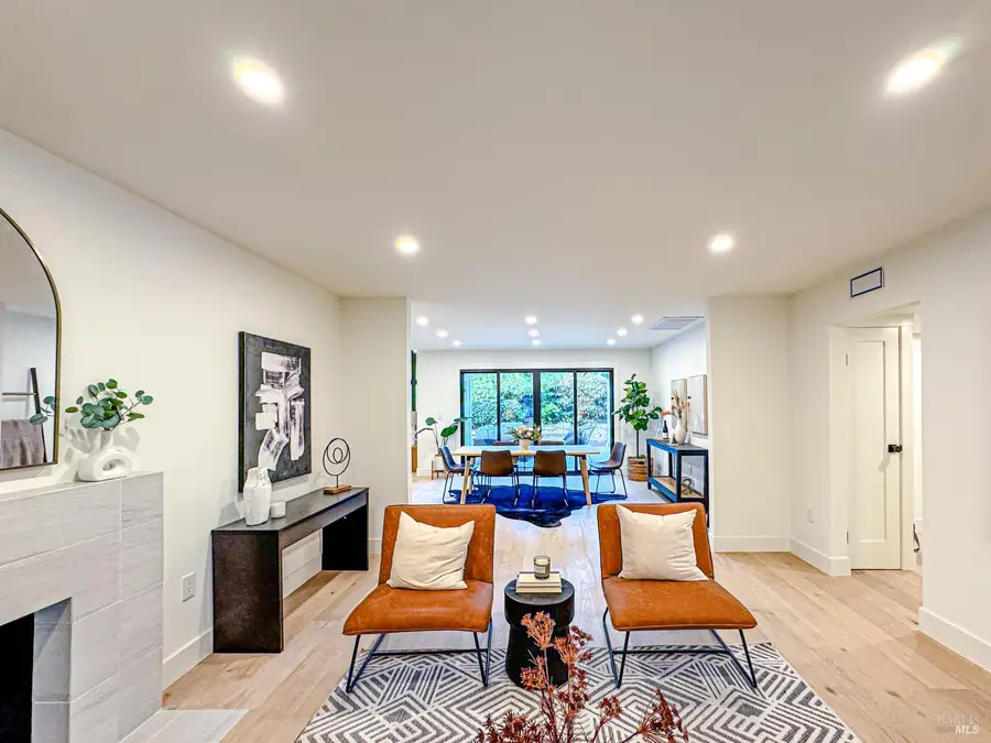 284 Blackstone Drive, San Rafael, CA 94903 - Image #3