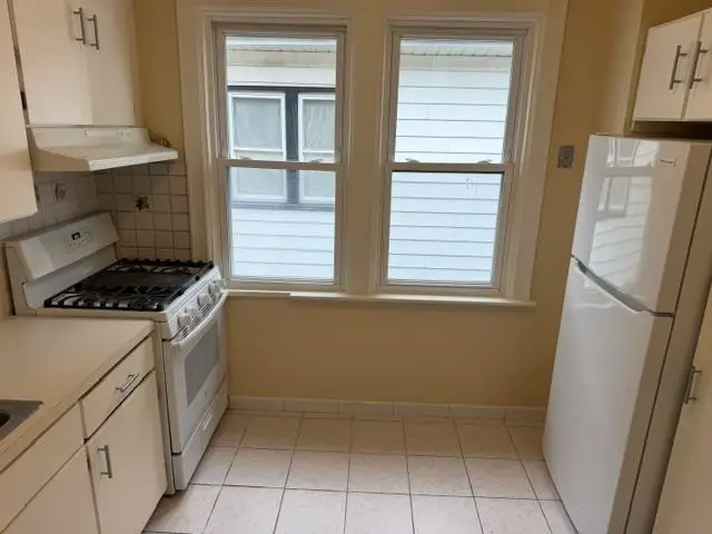 551 Olympia Ave, Cliffside Park, NJ 07010 - #2