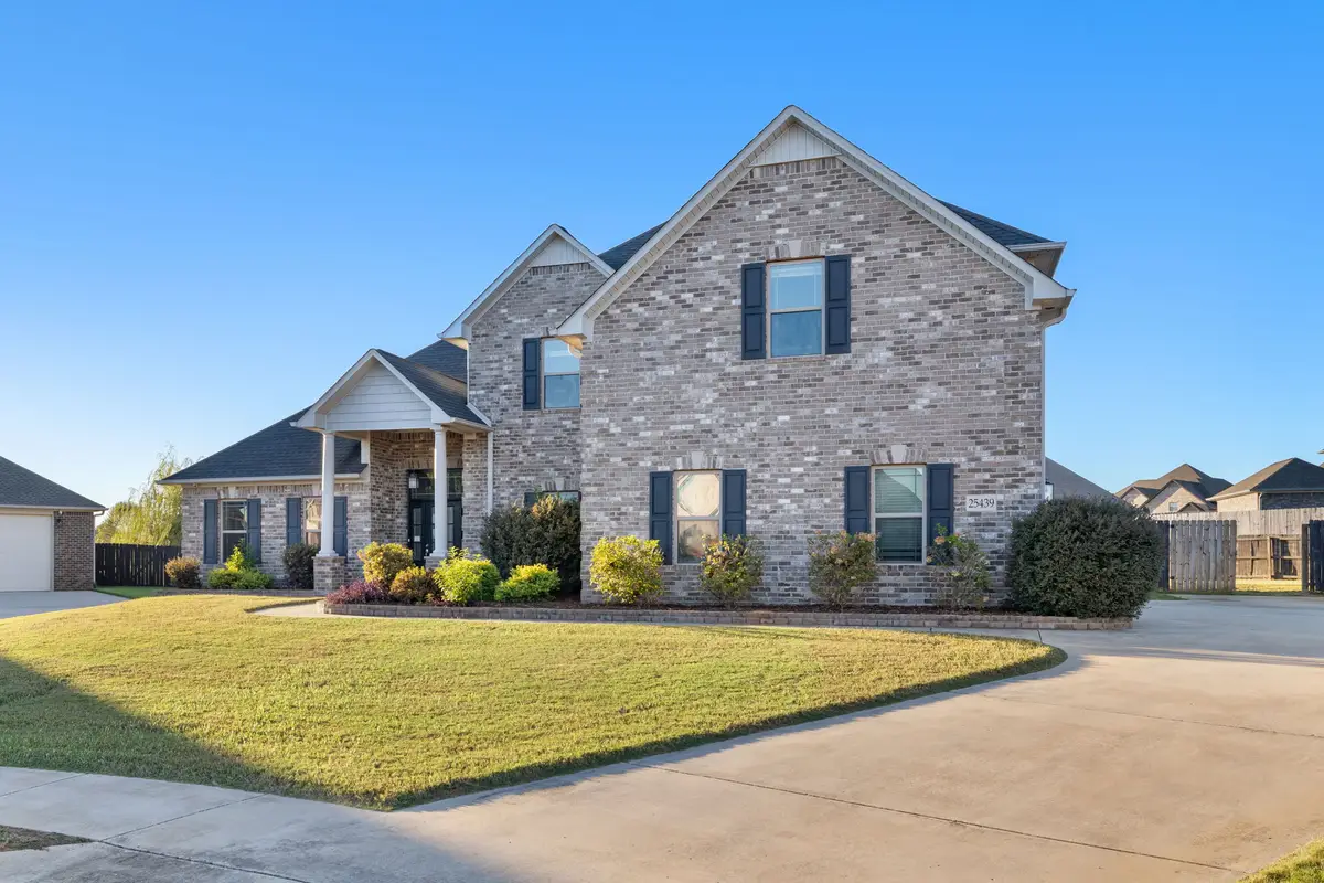 25439 Nottingham Drive, Athens, AL 35613 - #1