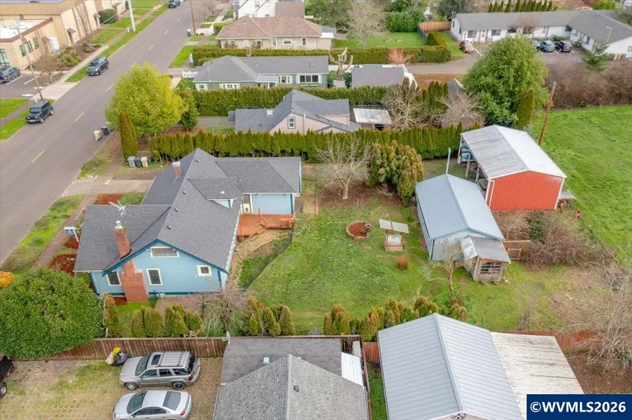 633 SE Ash St, Dallas, OR 97338 - #2