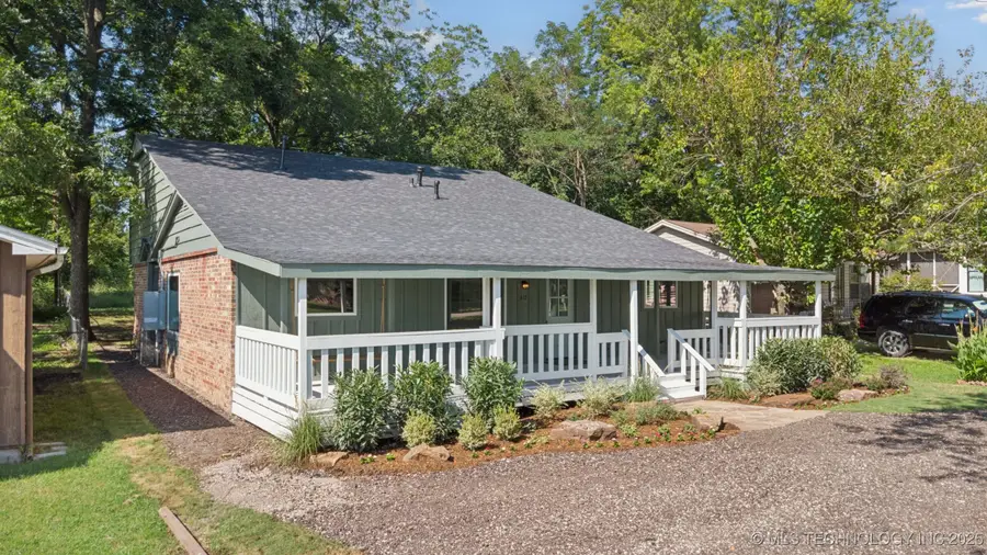 512 W Dallas Street, Broken Arrow, OK 74012 - #3