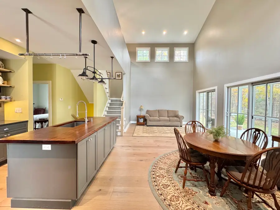 674 Sunny Hill Road, Greenville, NY 12083 - Image #3