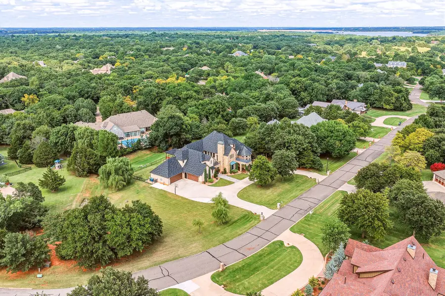 2808 Perth Drive, Edmond, OK 73013 - #3