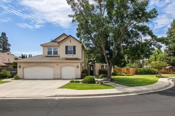 2658 Purvis Avenue, Clovis, CA 93611