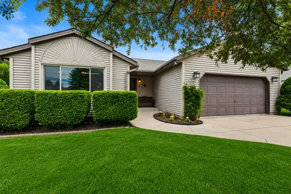 N60W23922 Butternut Ln, Sussex, WI 53089