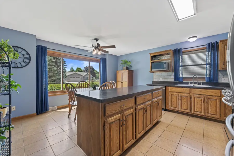 N60W23922 Butternut Ln, Sussex, WI 53089 - #3