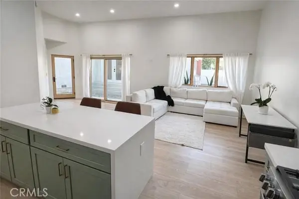 3636 Gardenia #A, Long Beach, CA 90807