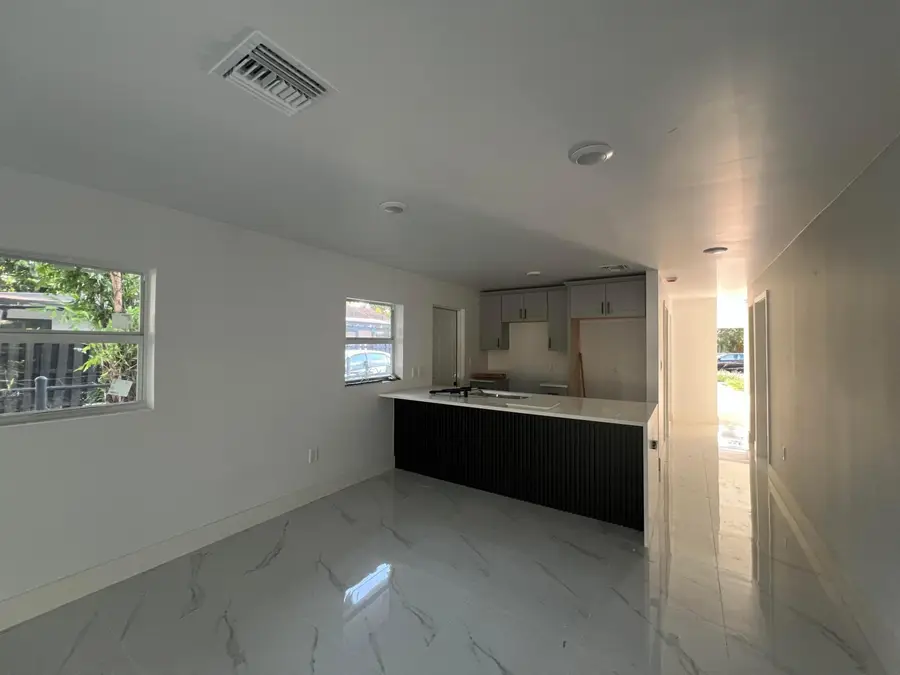 828 S B Street, Lake Worth Beach, FL 33460 - #3