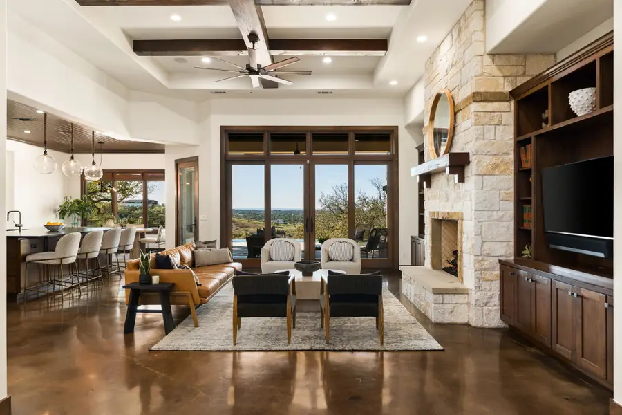 7724 Lynchburg Dr, Austin, TX 78738 - #2