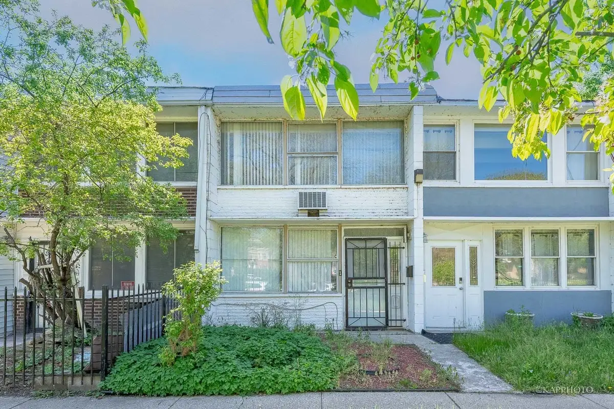 4800 S Drexel Boulevard #C, Chicago, IL 60615 - #1