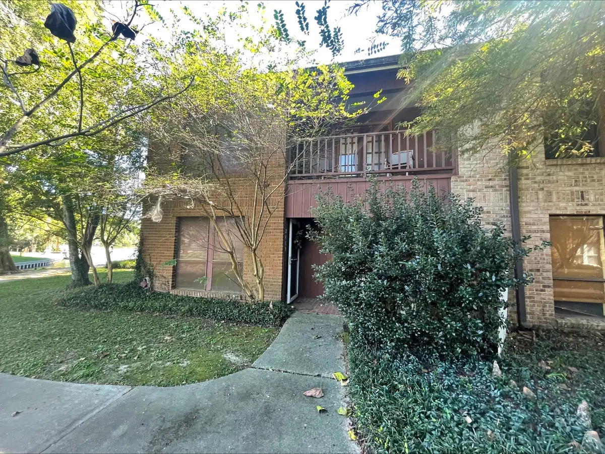 2419 Aubin Ln, Baton Rouge, LA 70816 - Image #1