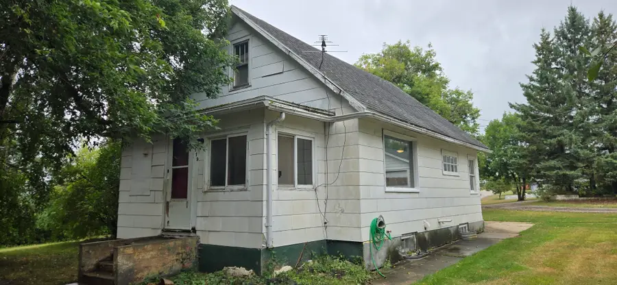 119 Red Lake Avenue Sw, Bagley, MN 56621 - #2