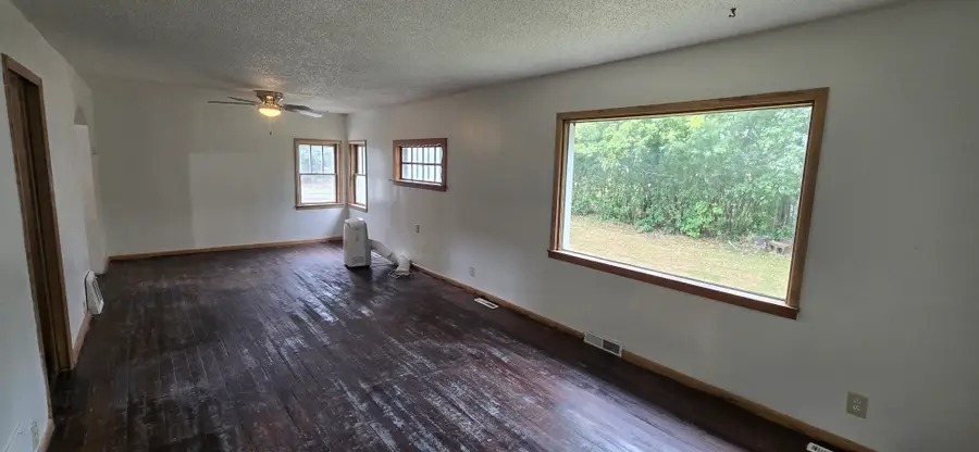 119 Red Lake Avenue Sw, Bagley, MN 56621 - #3