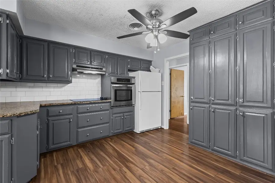 1809 Westway Avenue, Garland, TX 75042 - #3