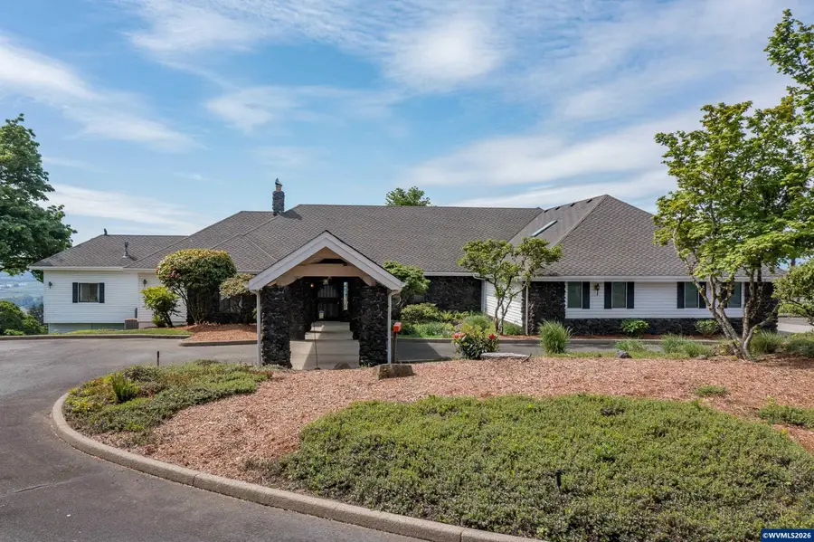 3794 E Nanitch Cir, Salem, OR 97306 - Image #2