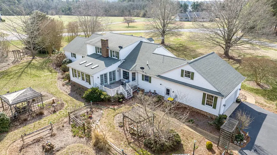 35367 Cove Ln, Belle Haven, VA 23306 - #2