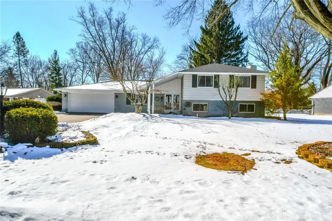 906 New England Avenue, Dayton, OH 45429 - #1