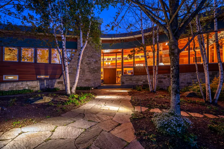 454 Mountain Road, West Wardsboro, VT 05155 - Image #2